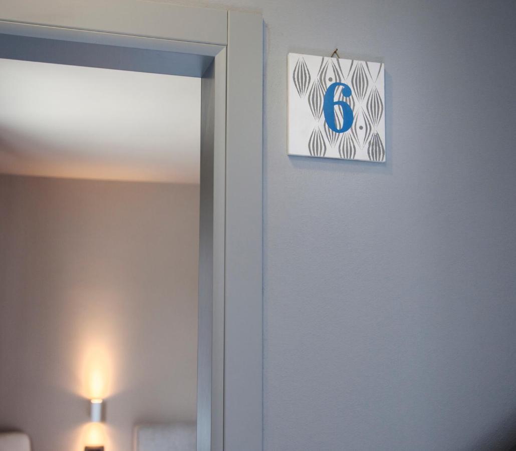 Moncrivel Rooms & Relax Benevello Екстериор снимка