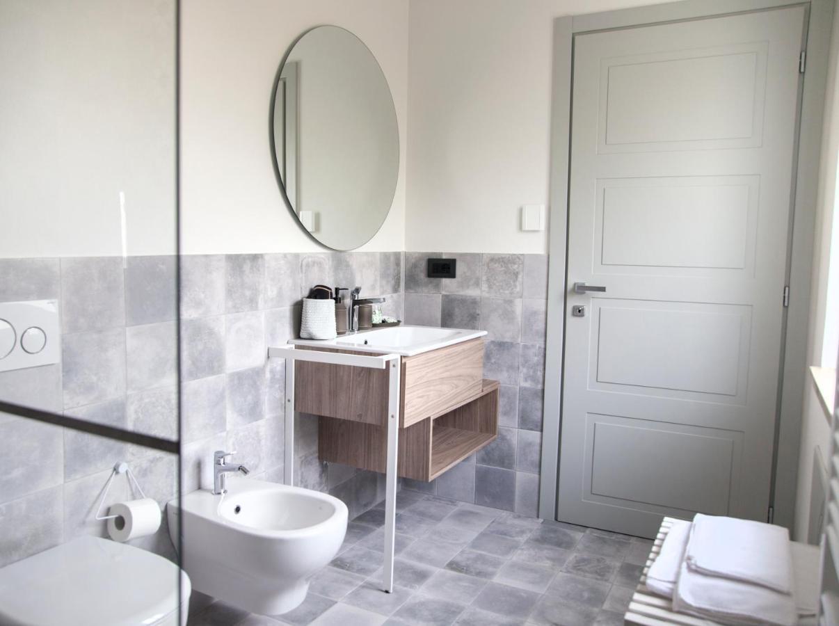 Moncrivel Rooms & Relax Benevello Екстериор снимка