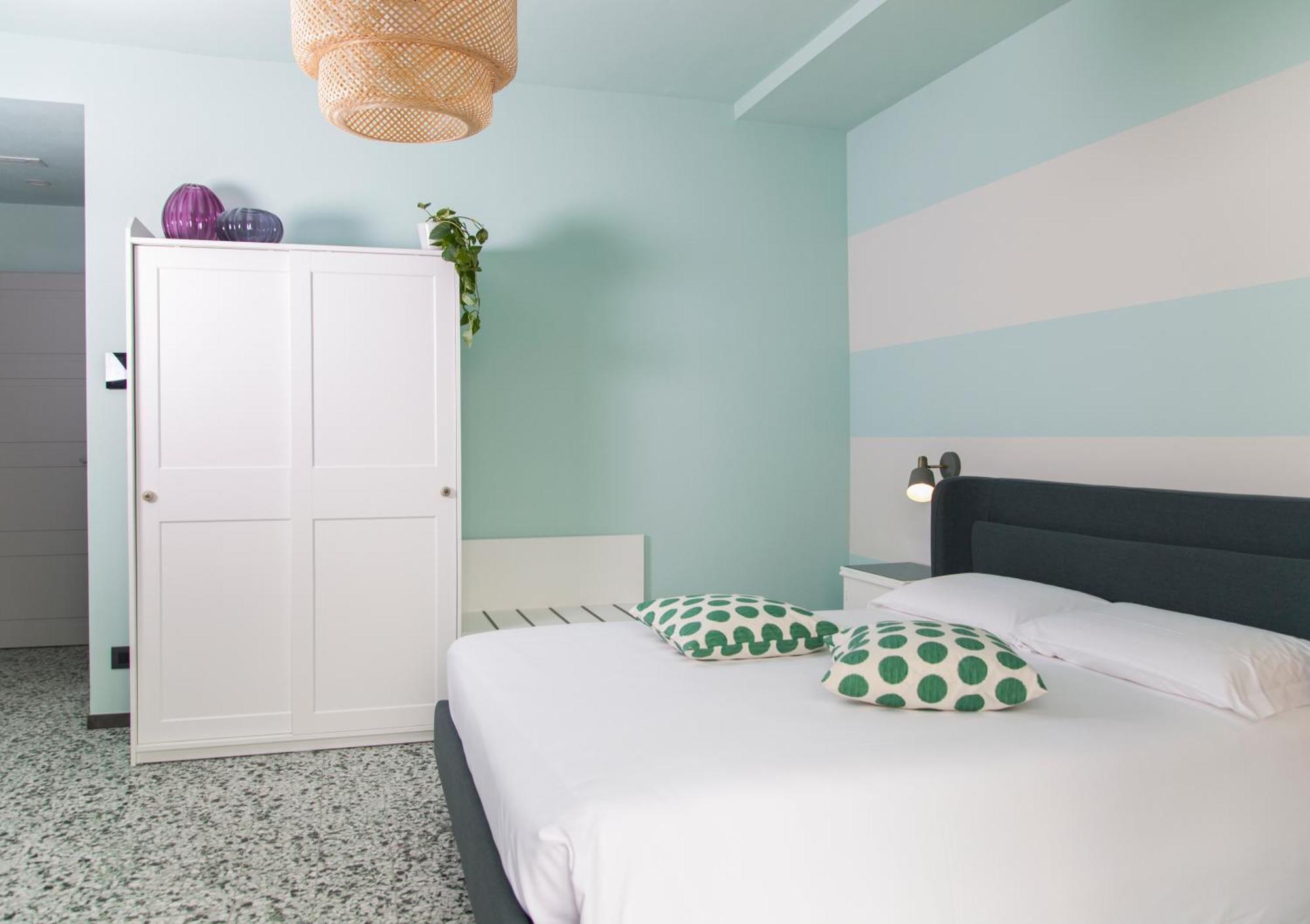 Moncrivel Rooms & Relax Benevello Екстериор снимка