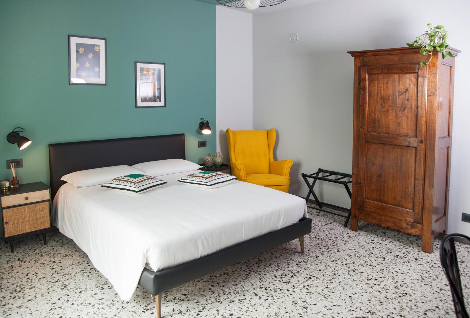 Moncrivel Rooms & Relax Benevello Екстериор снимка